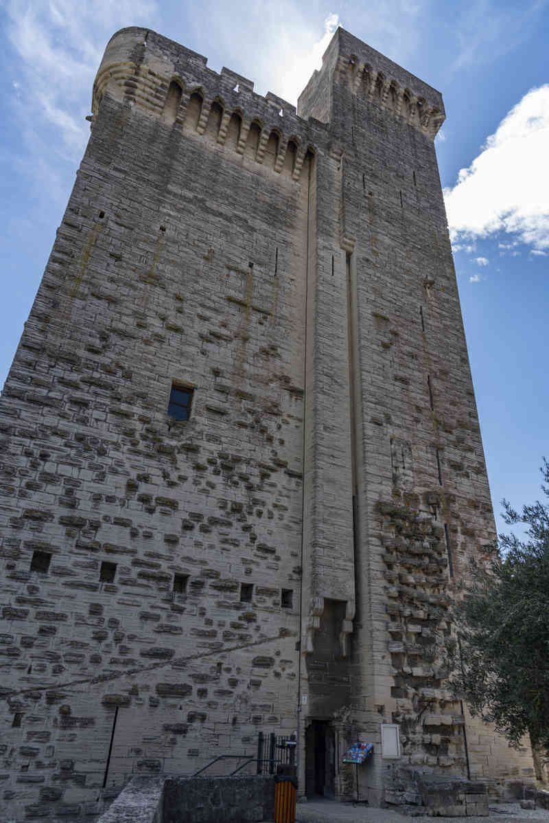Francia - Villeneuve Lez Avignon 024 - Torre Philippe-le-Bel.jpg